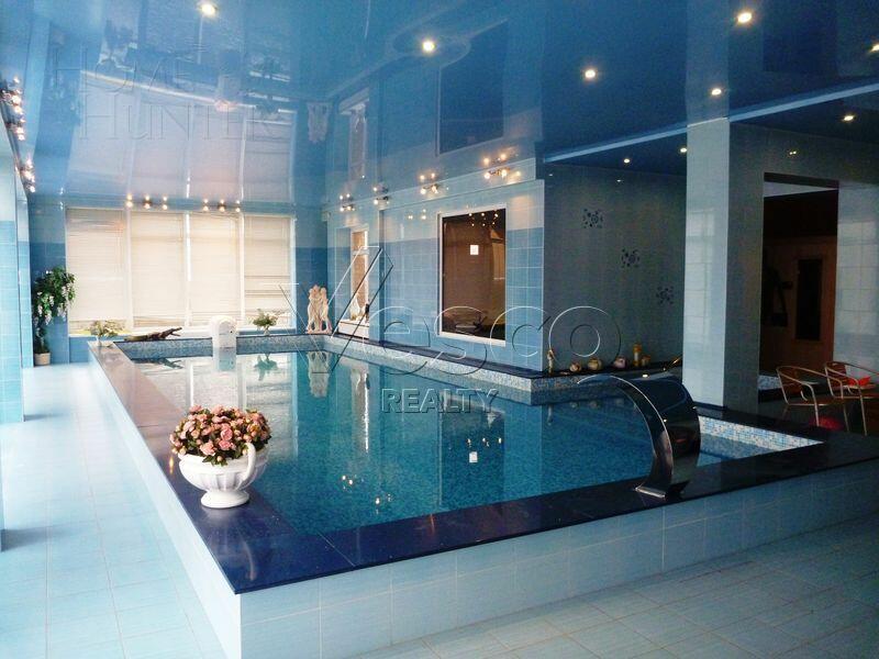 2-этажный коттедж 1 350 м² с отделкой