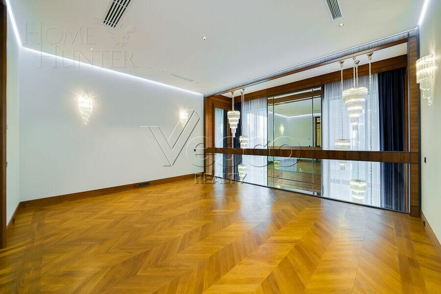 2-этажный коттедж 989.7 м² с отделкой