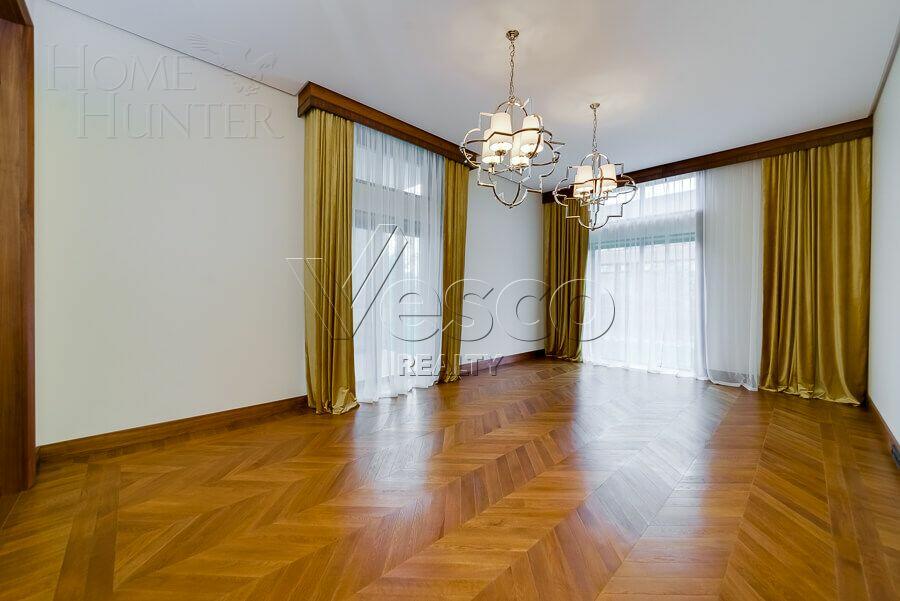 2-этажный коттедж 989.7 м² с отделкой