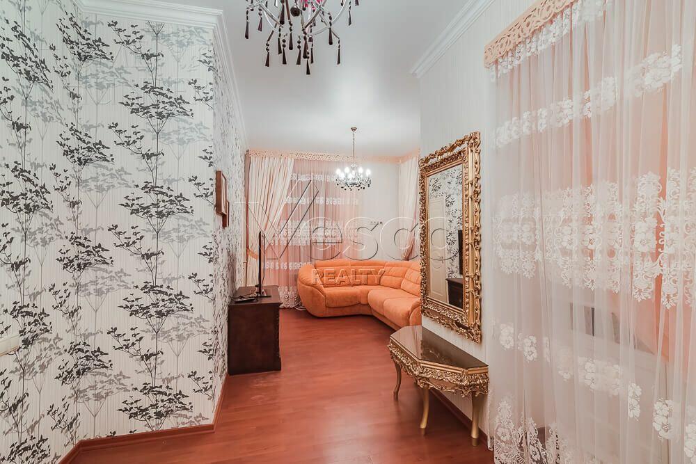 2-этажный коттедж 800 м² с отделкой