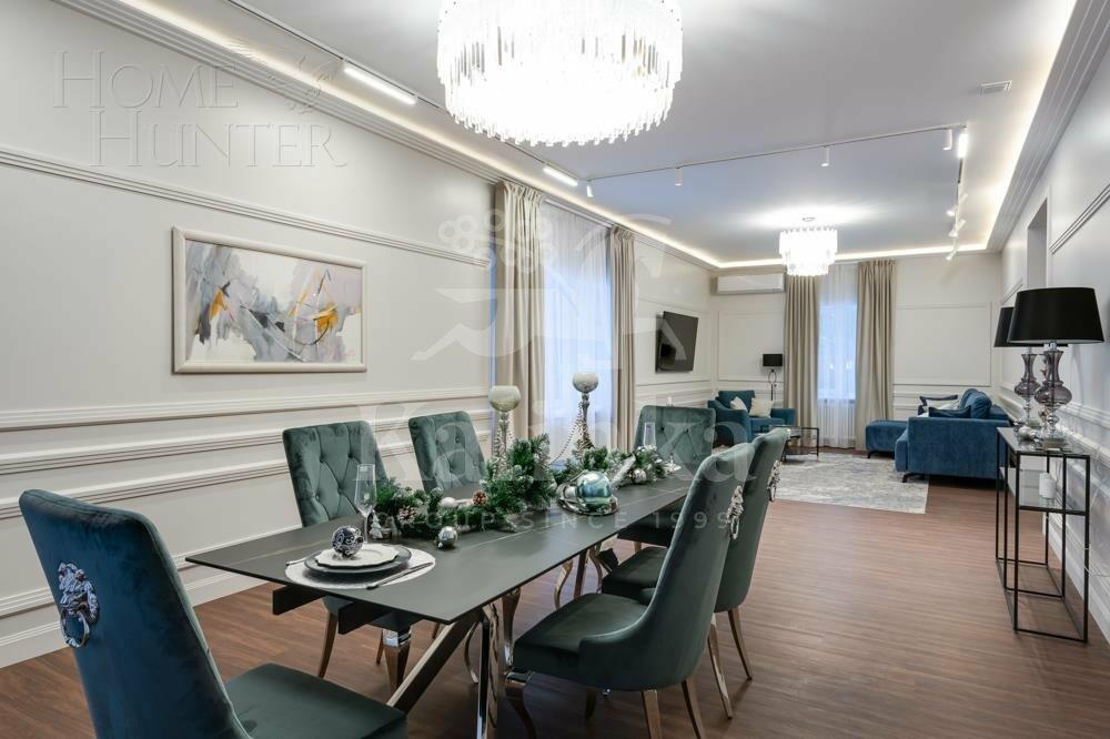 3-этажный коттедж 400 м² с отделкой