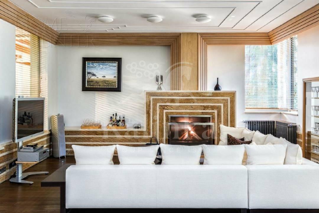 3-этажный коттедж 890.8 м² с отделкой