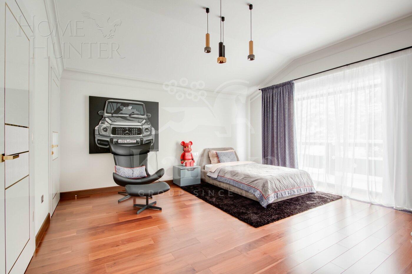 2-этажный коттедж 1 200 м² с отделкой