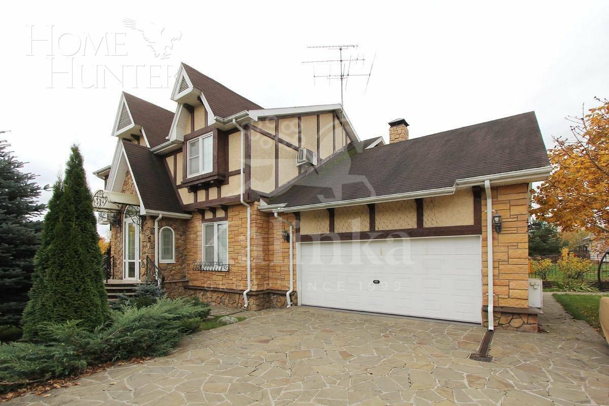 2-этажный коттедж 300 м² с отделкой