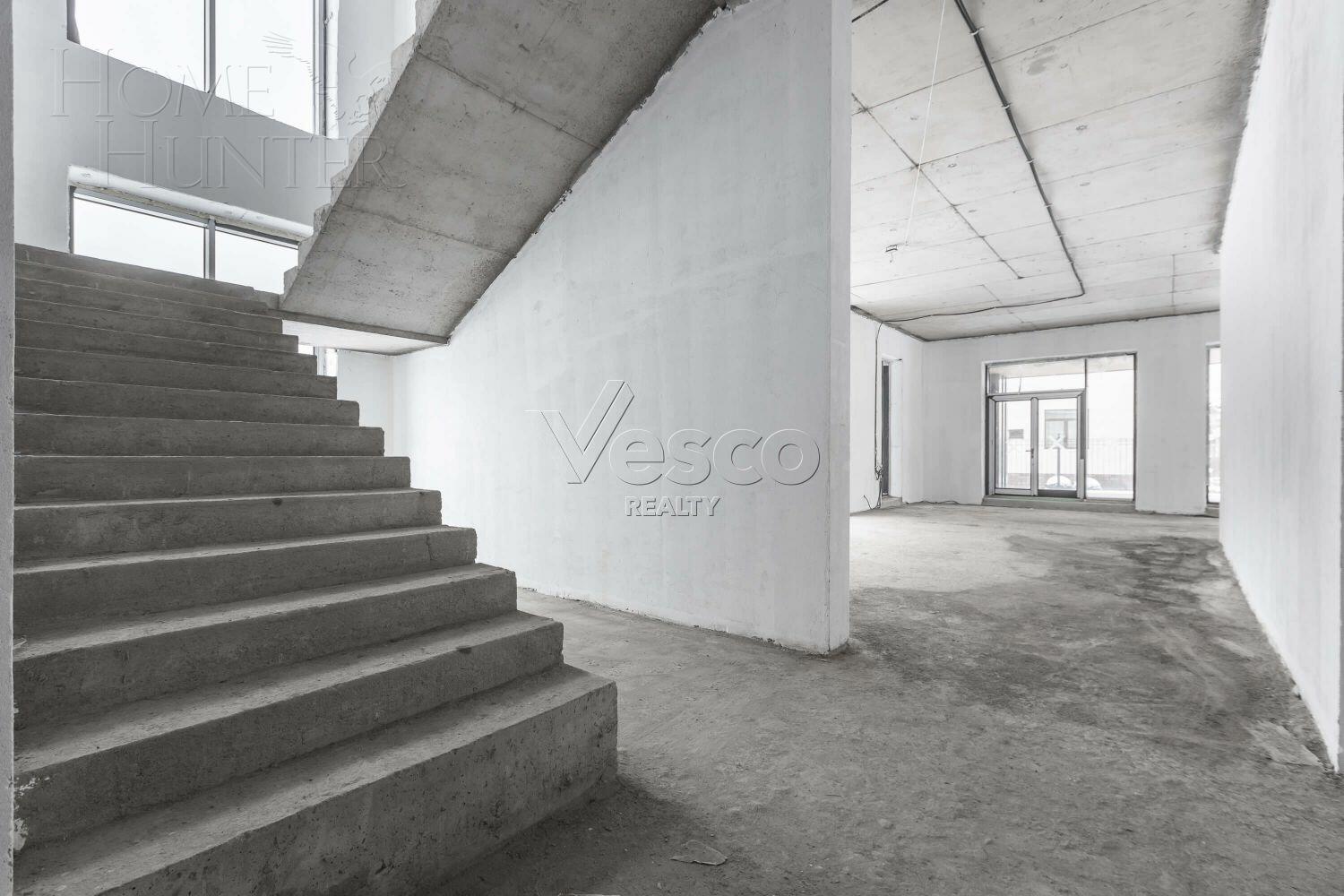 2-этажный коттедж 853.2 м² без отделки