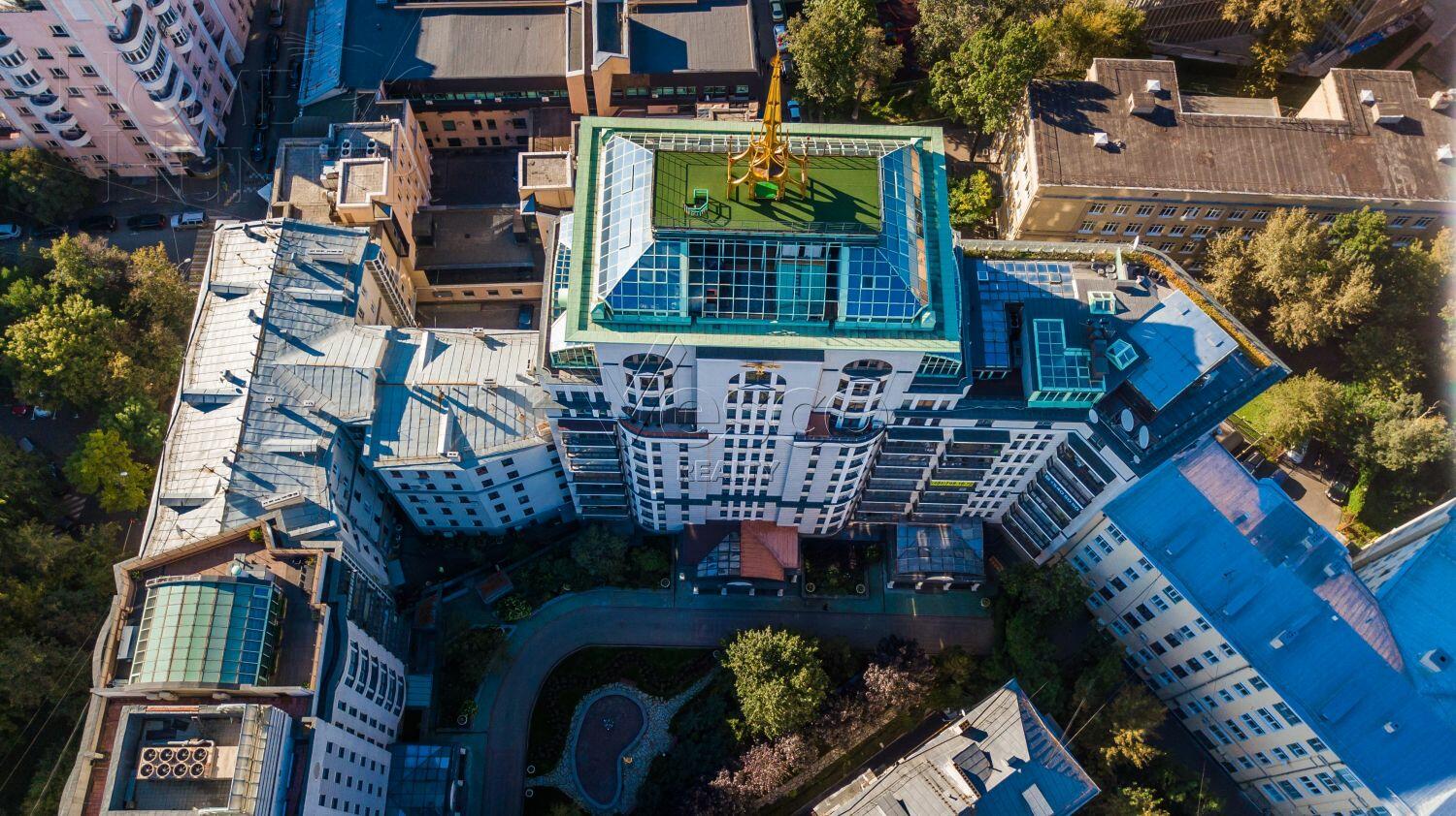 4-КОМН. ПЕНТХАУС С ОТДЕЛКОЙ 258 М² НА 11 ЭТАЖЕ