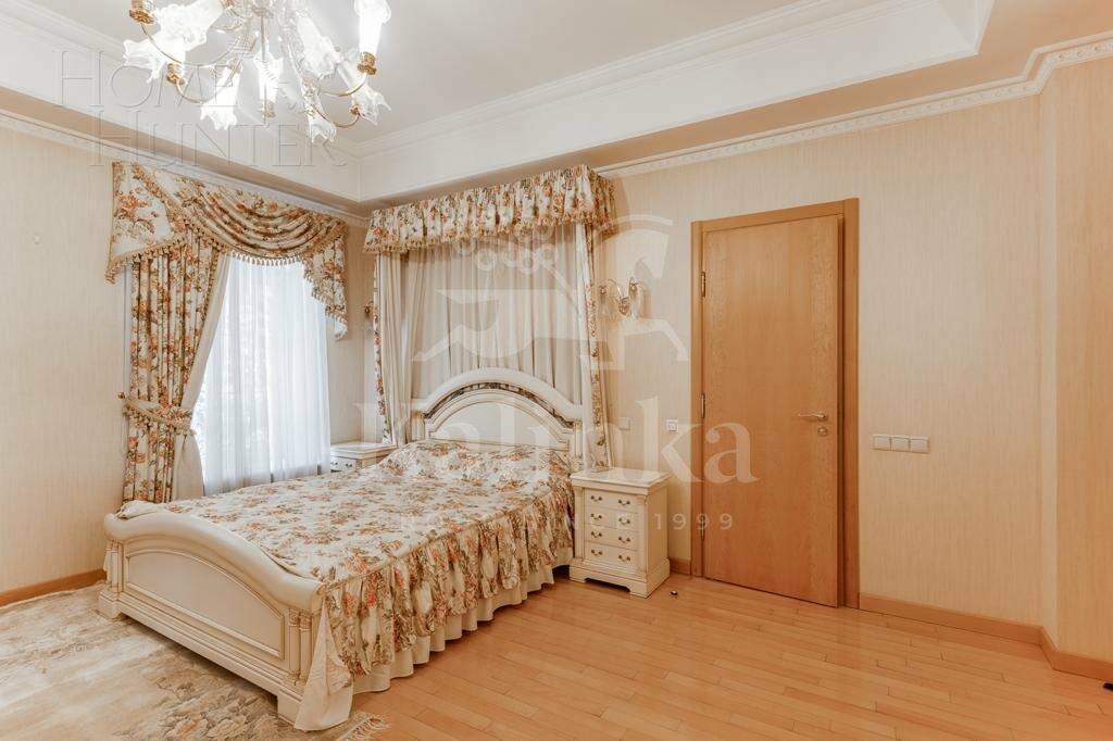 2-этажный коттедж 800 м² с отделкой