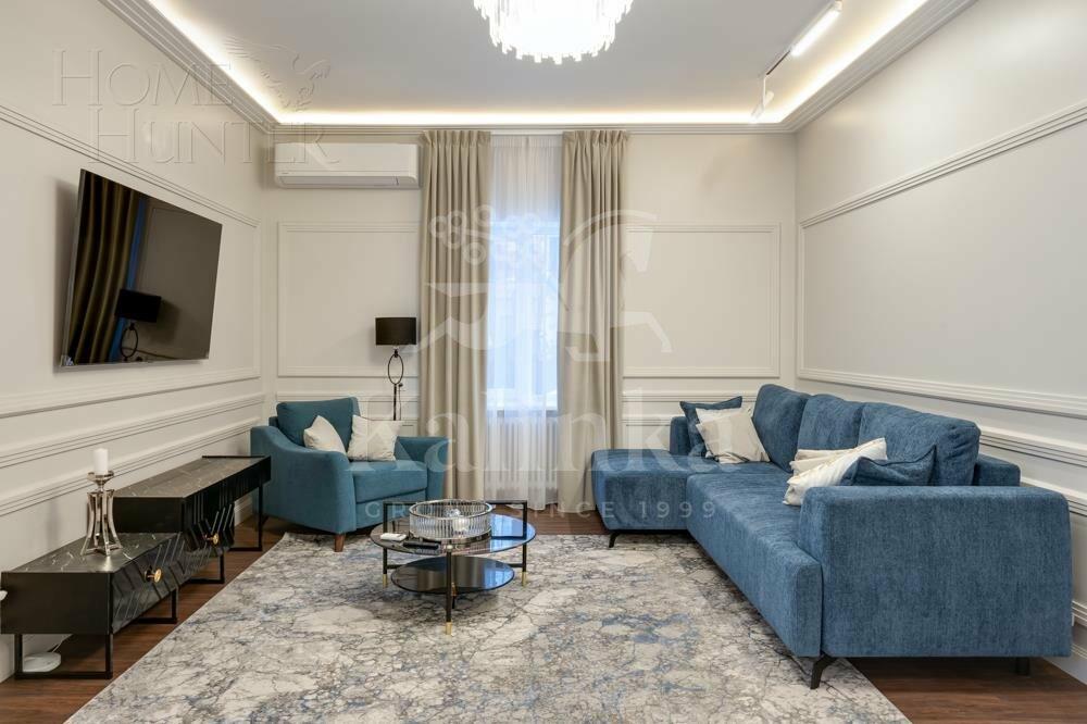 3-этажный коттедж 400 м² с отделкой