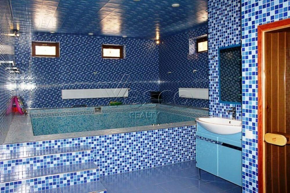 2-этажный коттедж 860 м² с отделкой