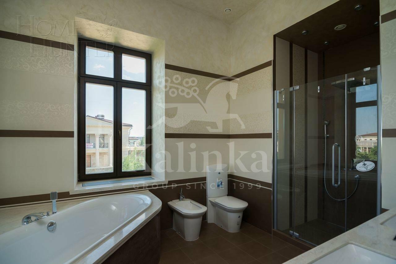 2-этажный коттедж 800 м² с отделкой