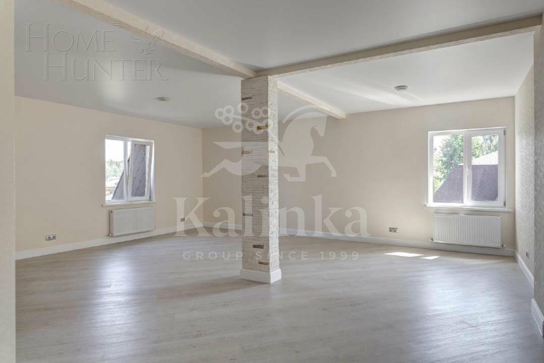 3-этажный коттедж 372 м² с отделкой