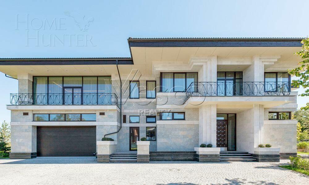 2-этажный коттедж 989.7 м² с отделкой