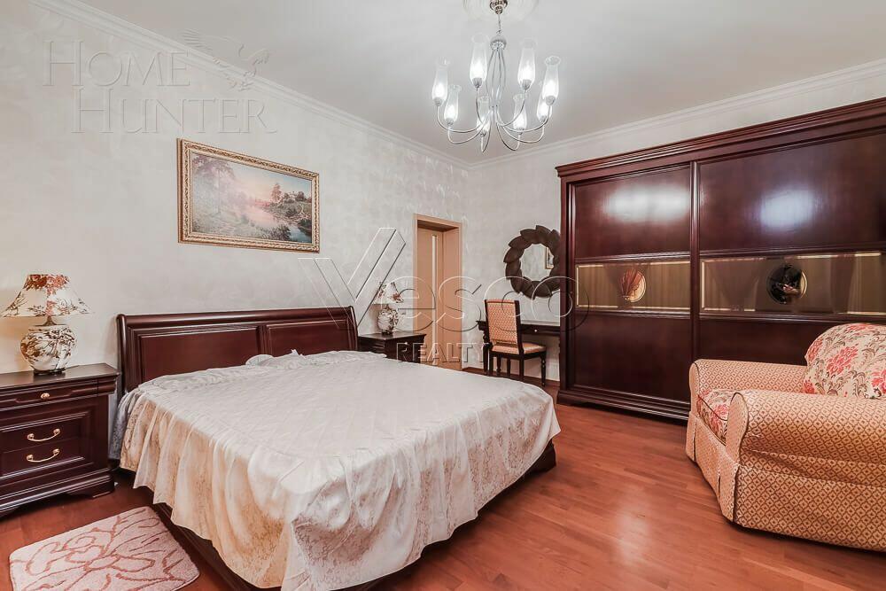 2-этажный коттедж 800 м² с отделкой