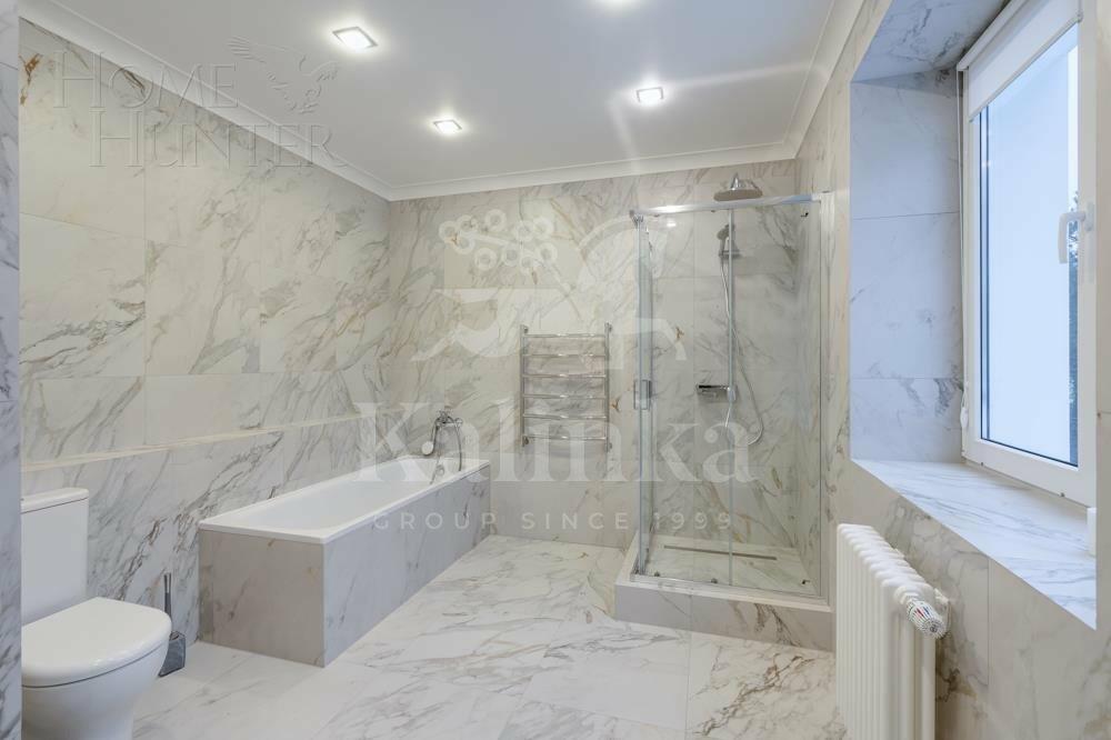 3-этажный коттедж 400 м² с отделкой