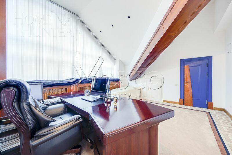 2-этажный коттедж 900 м² с отделкой