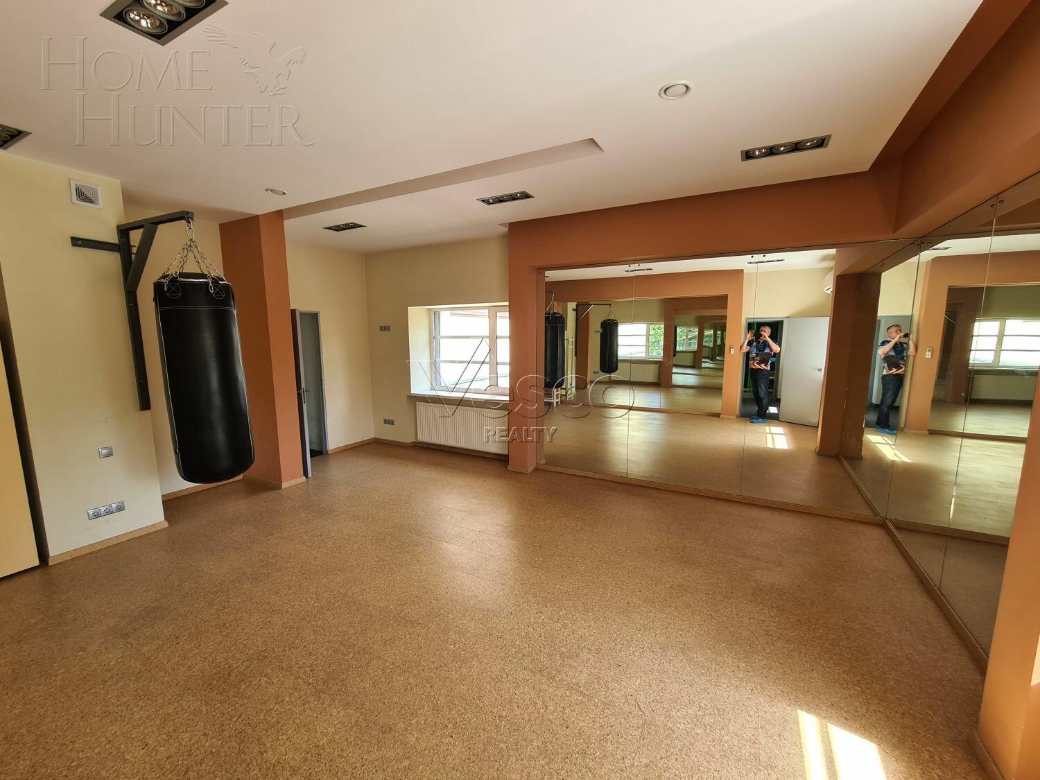 2-этажный коттедж 550 м² без отделки