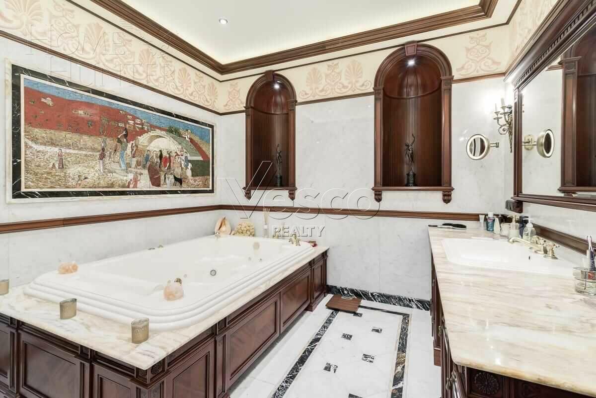 4-КОМН. ПЕНТХАУС С ОТДЕЛКОЙ 258 М² НА 11 ЭТАЖЕ