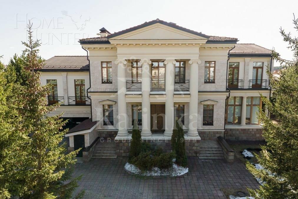 2-этажный коттедж 535 м² с отделкой