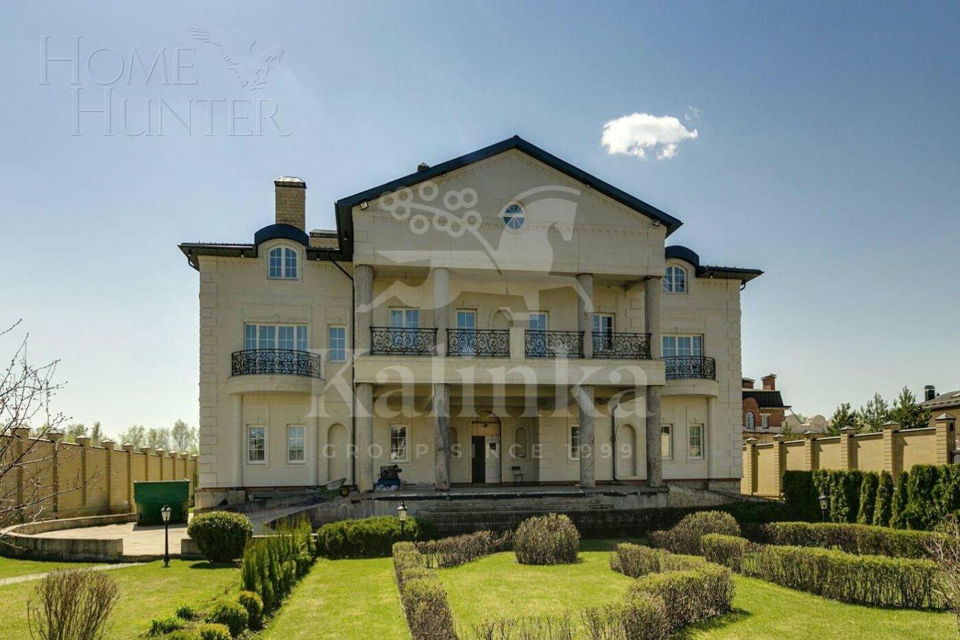 3-этажный коттедж 2 000 м² без отделки