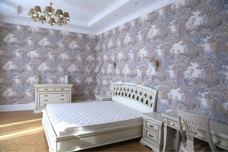 2-этажный коттедж 650 м² с отделкой