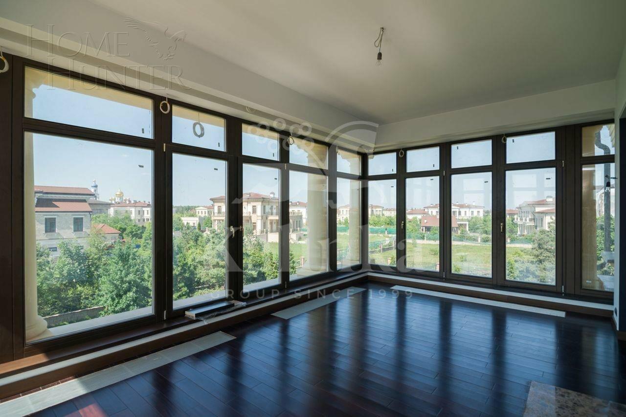 2-этажный коттедж 800 м² с отделкой