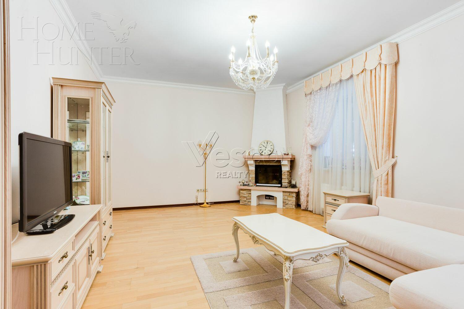 3-этажный коттедж 256 м² с отделкой