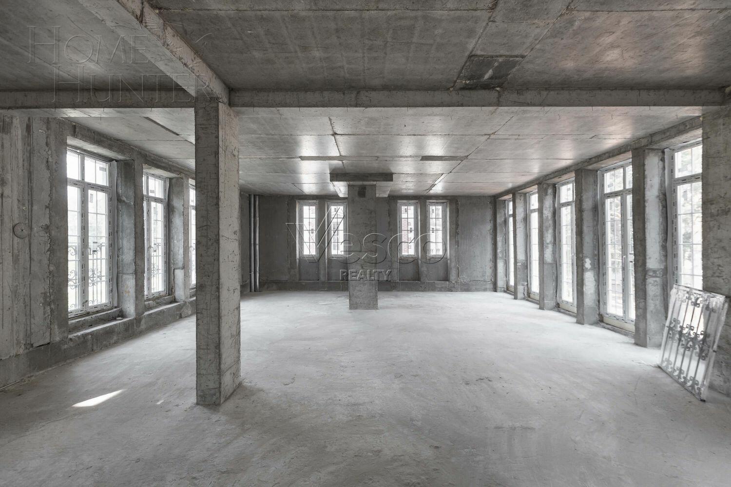 3-этажный коттедж 320 м² без отделки