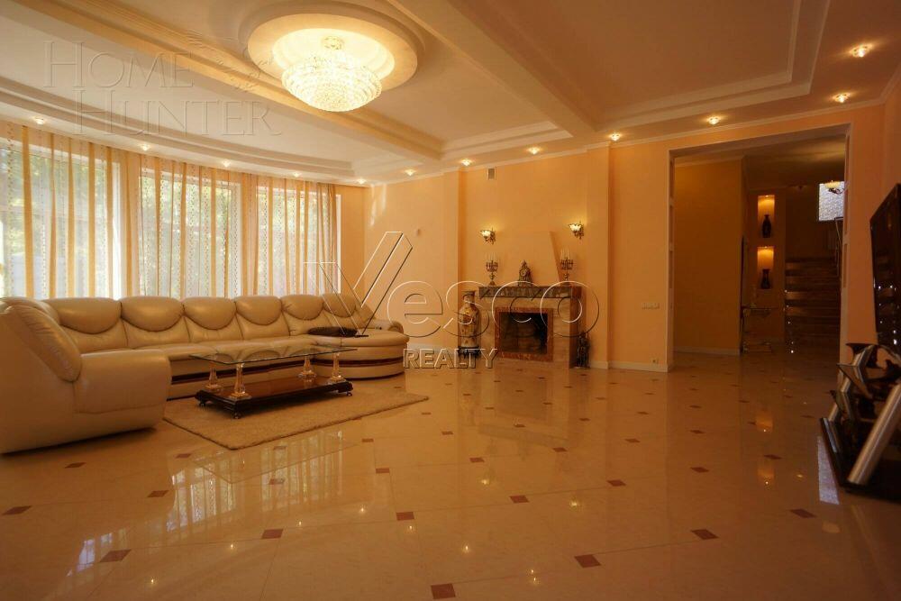 2-этажный коттедж 525 м² с отделкой