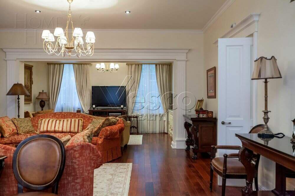 2-этажный коттедж 500 м² с отделкой