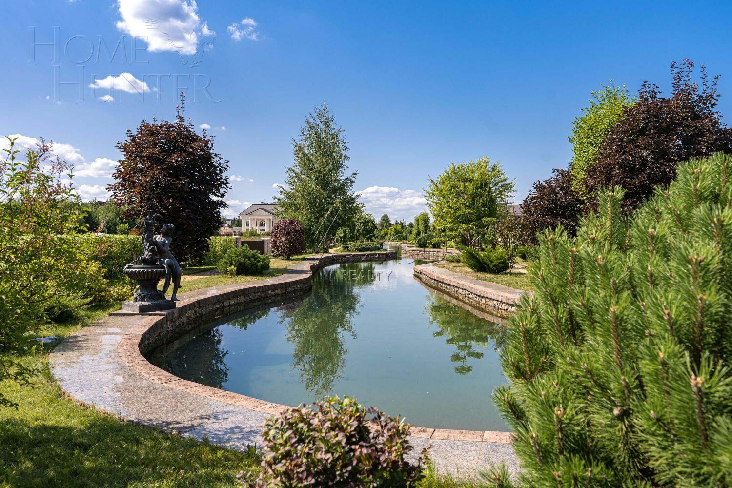 Участок 9 сот. в охраняемом поселке