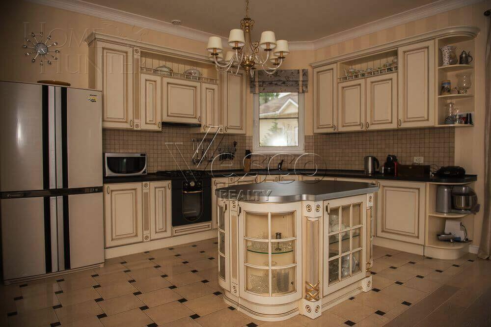 2-этажный коттедж 308 м² с отделкой