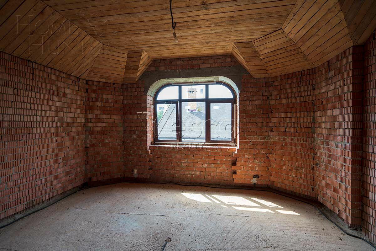 2-этажный коттедж 321 м² без отделки