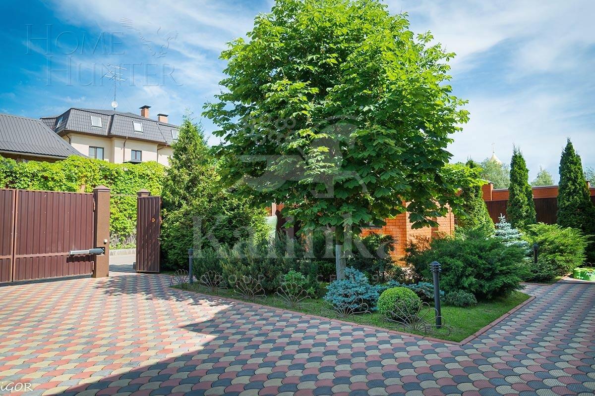 3-этажный коттедж 267 м² с отделкой