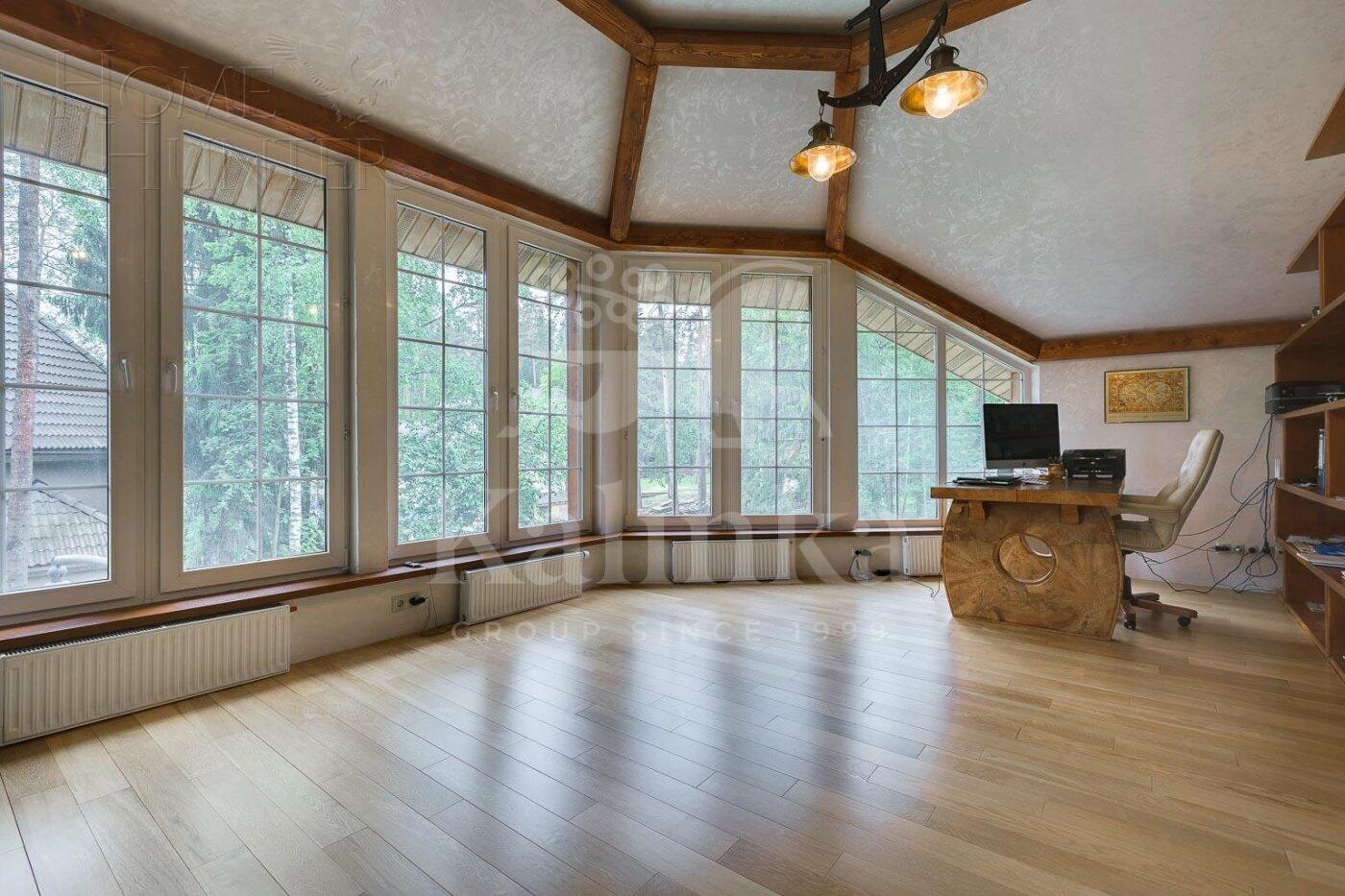 2-этажный коттедж 280 м² с отделкой