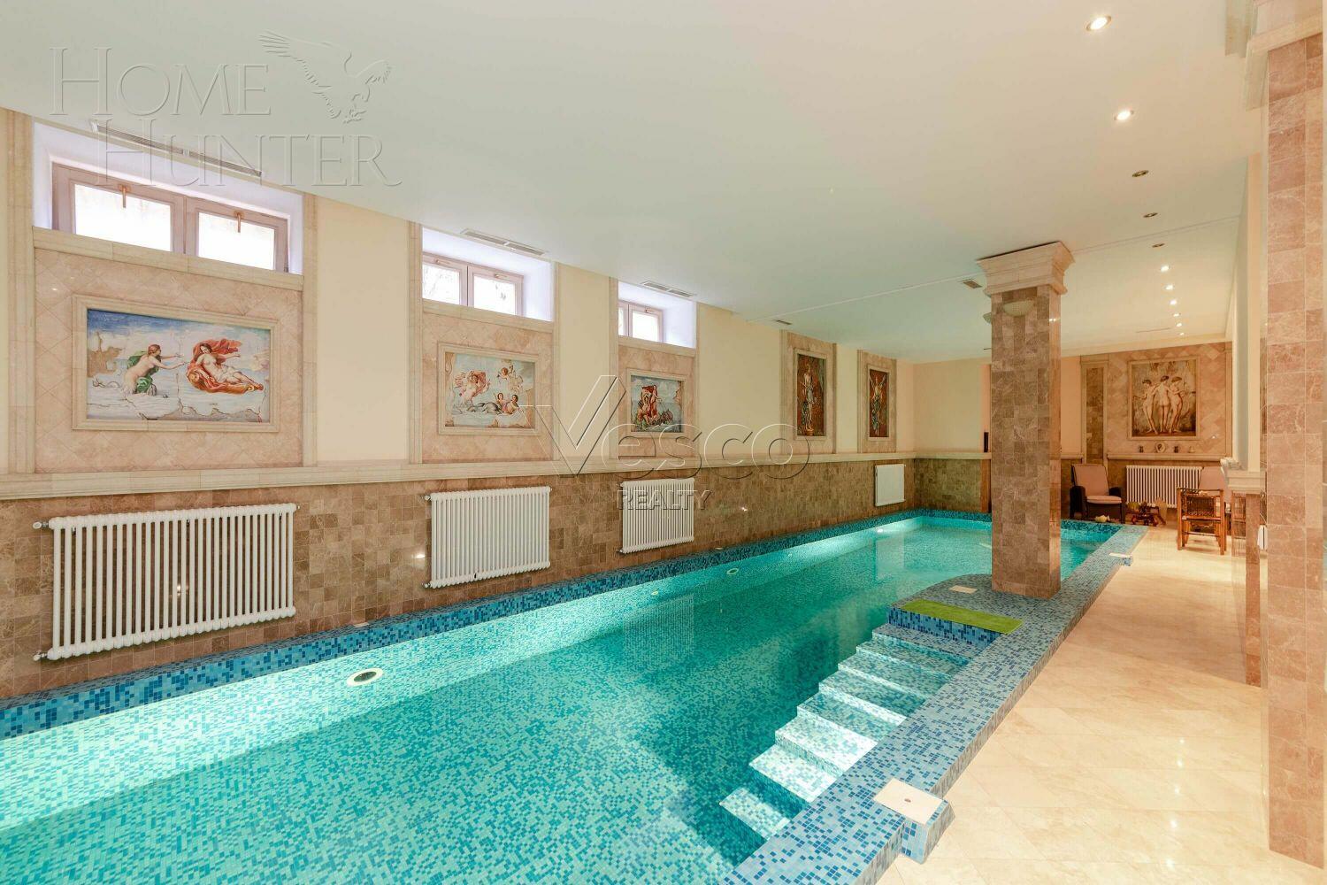 2-этажный коттедж 980 м² с отделкой