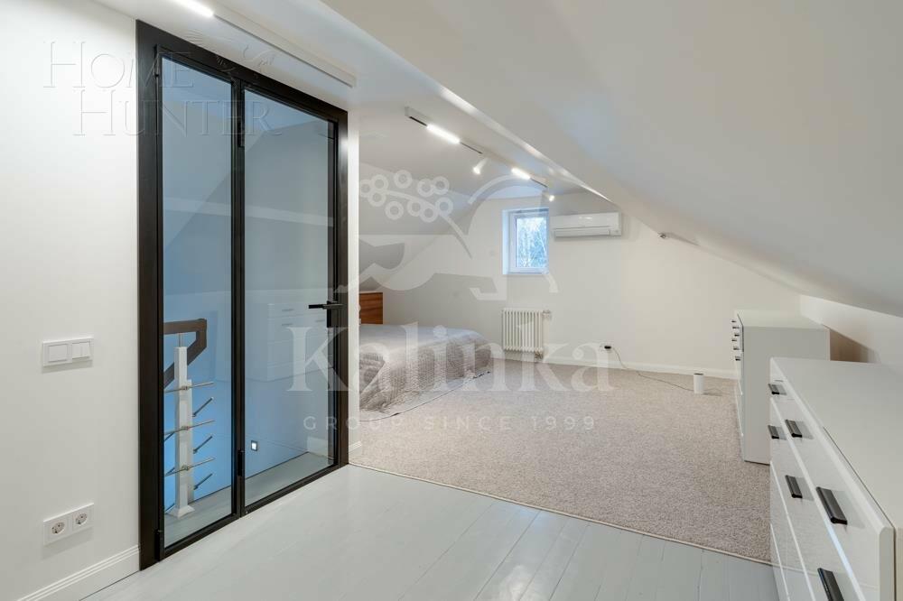 3-этажный коттедж 400 м² с отделкой