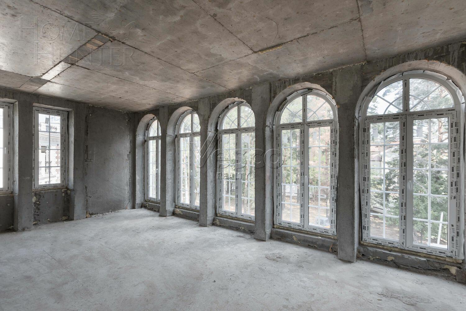 3-этажный коттедж 320 м² без отделки