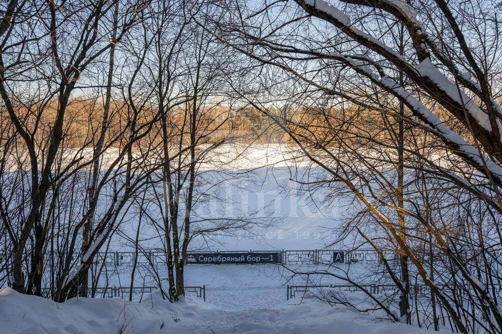 2-этажный таунхаус 890 м² с отделкой