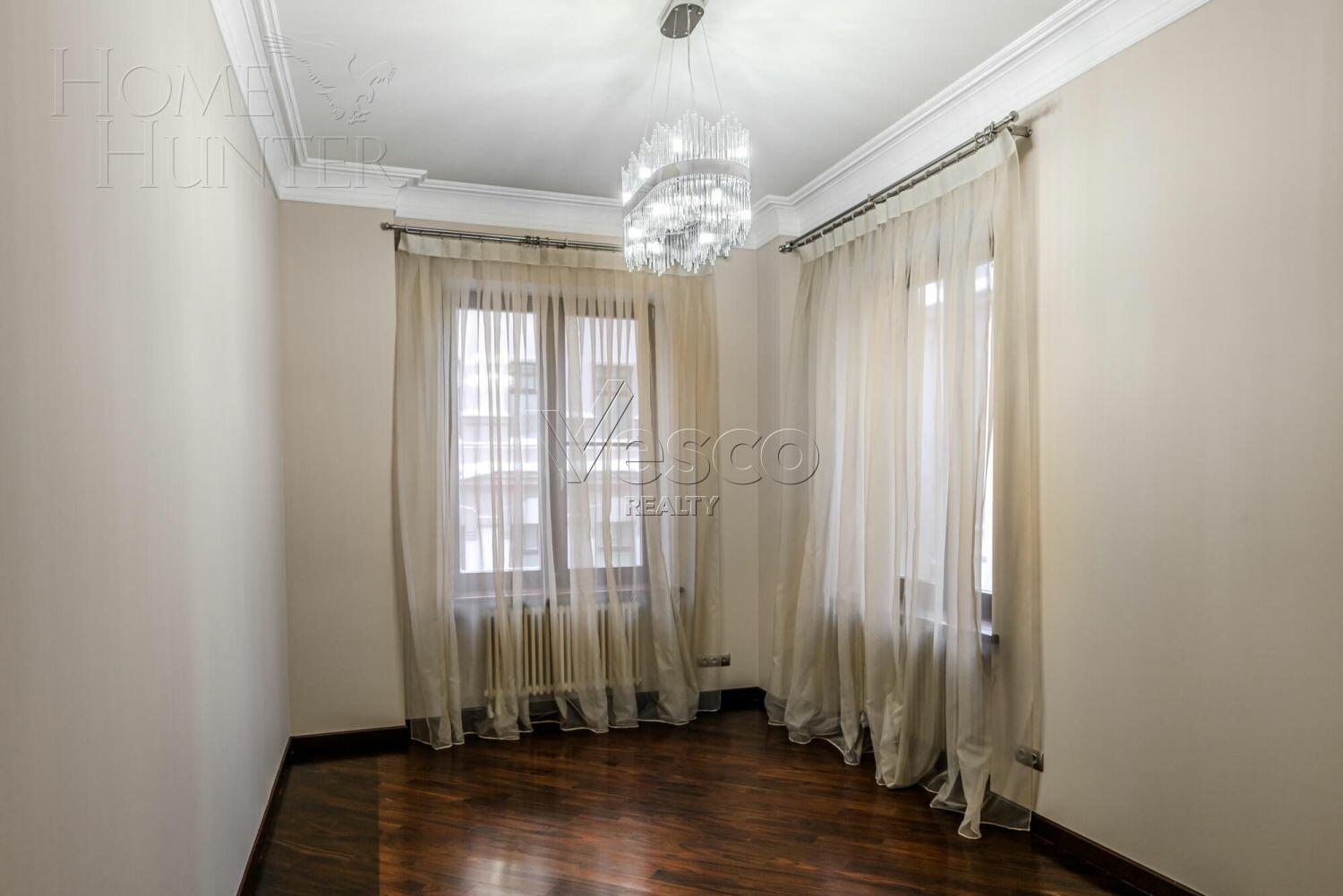 5-КОМН. КВАРТИРА С ОТДЕЛКОЙ 187.8 М² НА 4 ЭТАЖЕ