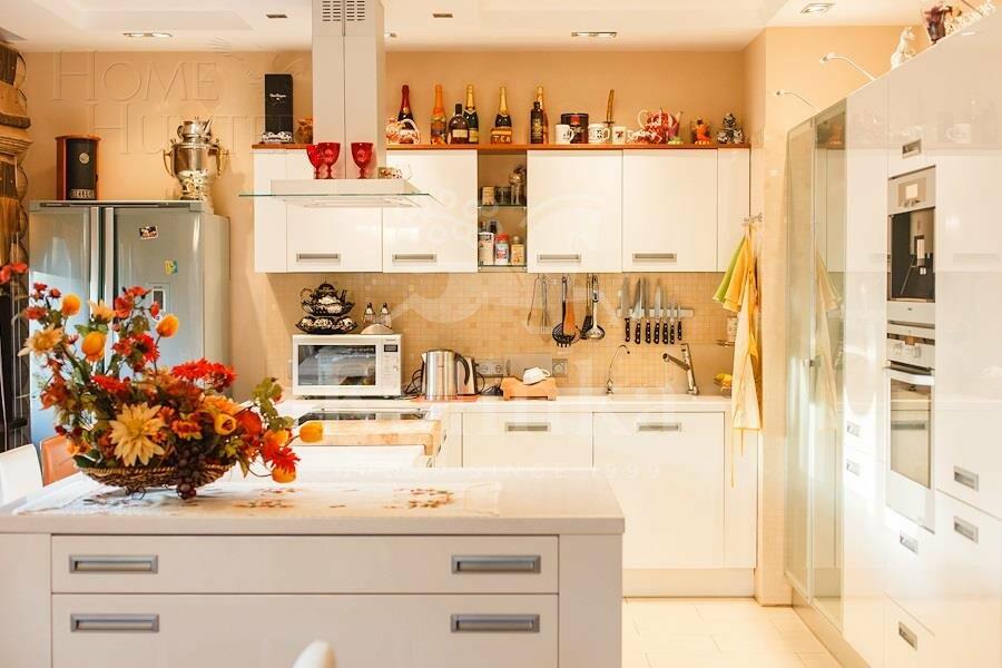 2-этажный коттедж 430 м² с отделкой