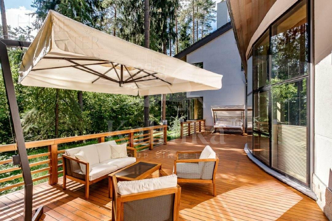 3-этажный коттедж 890.8 м² с отделкой