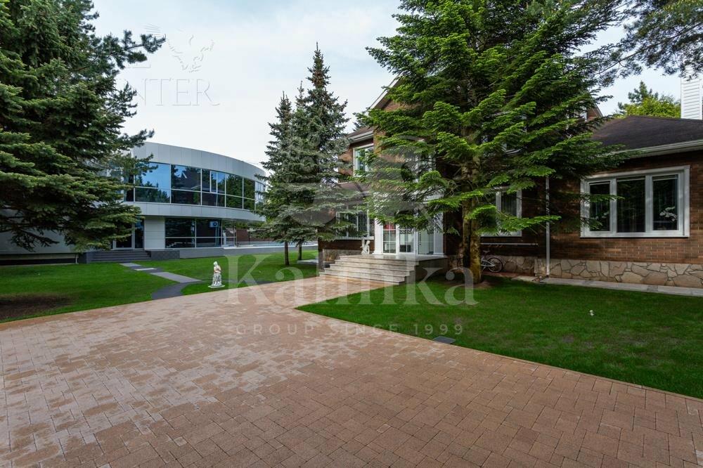 2-этажный коттедж 580 м² с отделкой