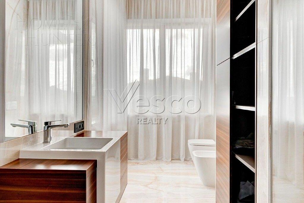 2-этажный коттедж 438 м² с отделкой