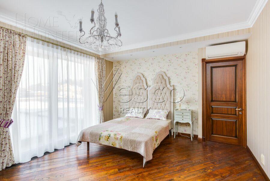 2-этажный коттедж 762 м² с отделкой