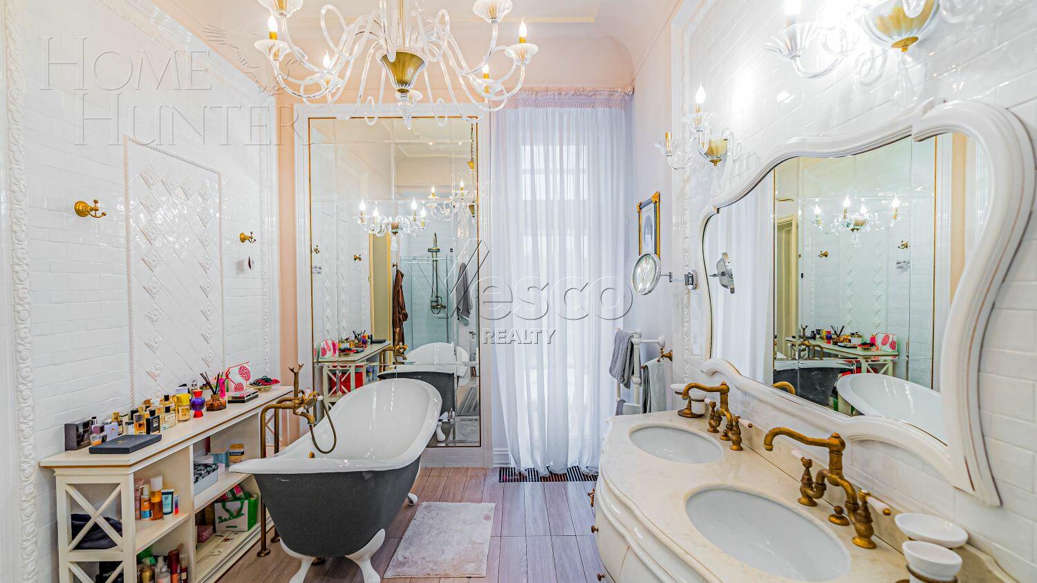 2-этажный коттедж 980 м² с отделкой