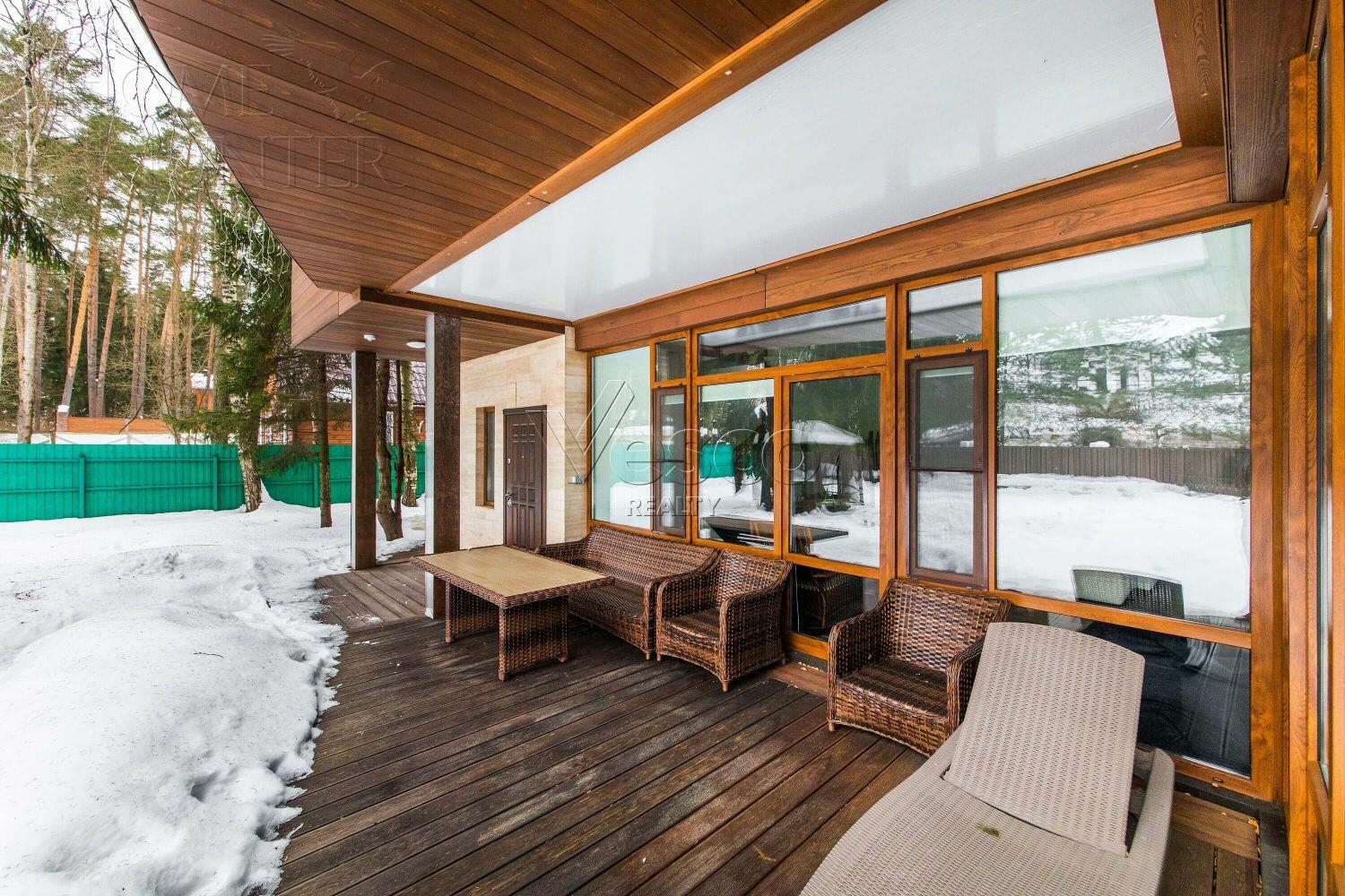 2-этажный коттедж 300 м² с отделкой