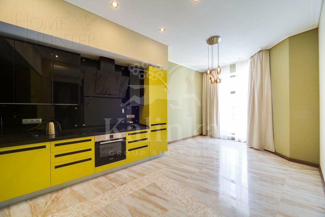 2-этажный таунхаус 220 м² с отделкой