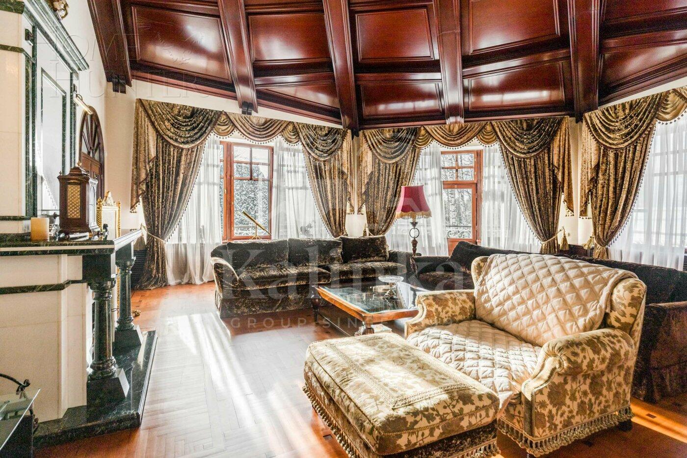 2-этажный коттедж 750 м² с отделкой