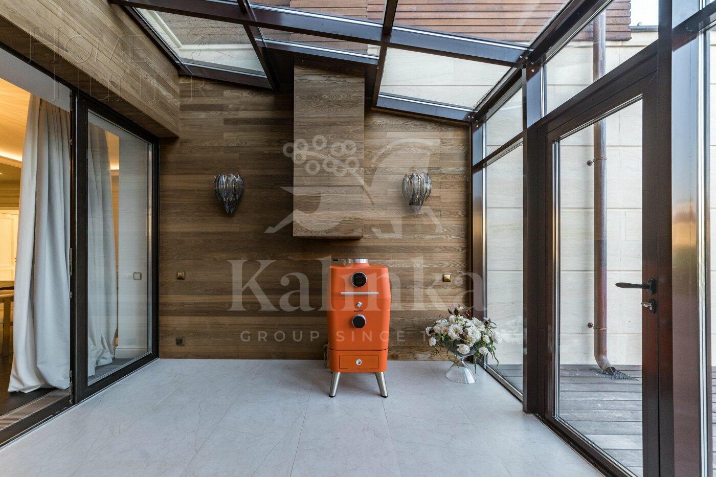 2-этажный коттедж 961 м² с отделкой