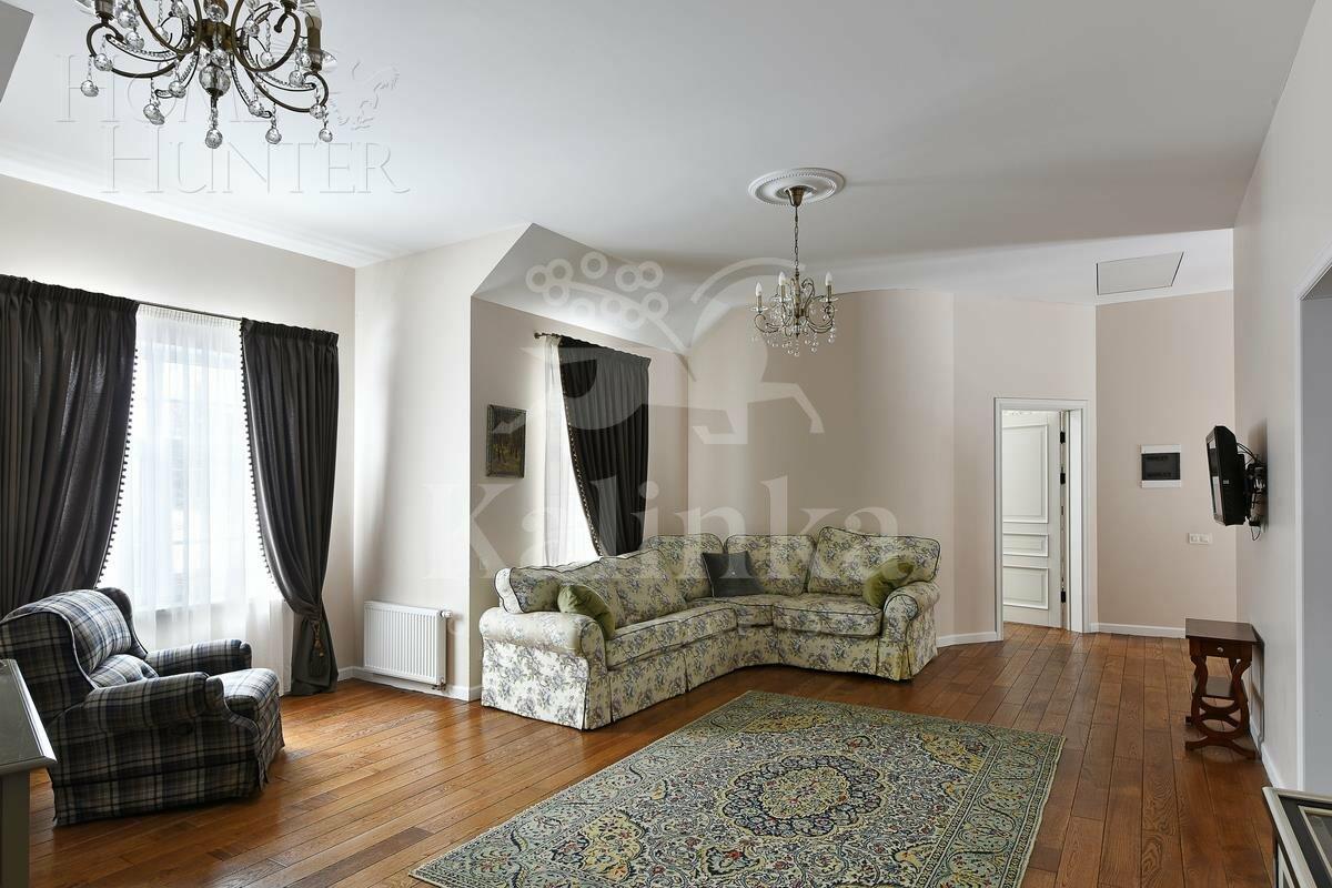 2-этажный коттедж 435 м² с отделкой